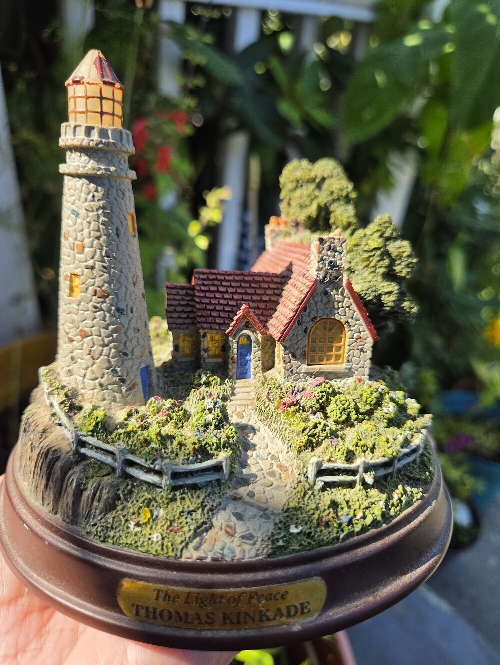 Thomas Kinkade Lighthouse Cottage Figurine - GUC